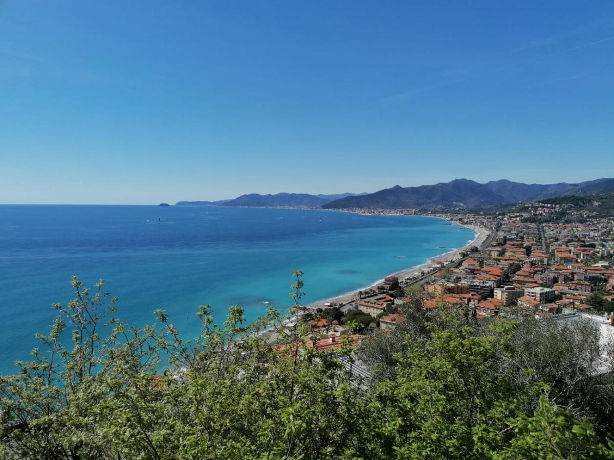 Villa Ischia Attico Sul Mare A Verezzi Borgio Verezzi Buitenkant foto